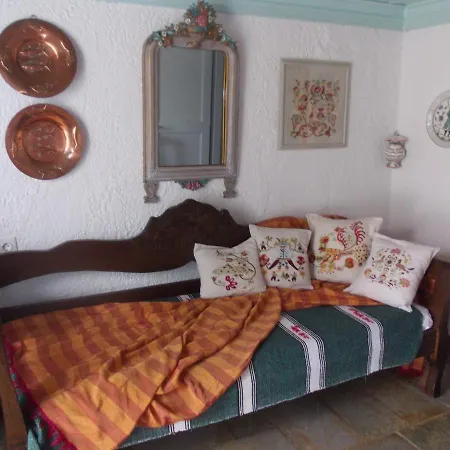 Nyfes Traditional Boutique Frosyni Дом отдыха Скирос