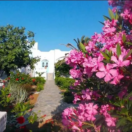 Holiday home Nyfes Traditional Boutique Frosyni *